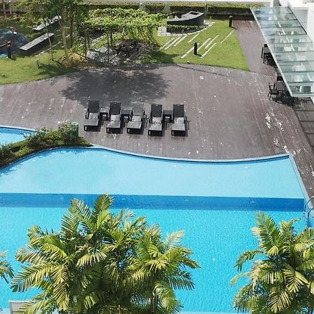 Aston Kiara Suites Kuala Lumpur Bagian luar foto